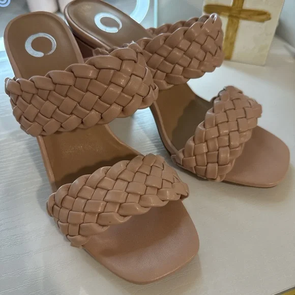 Braided Pale Pink Women's Sandals - Picture 2 of 5